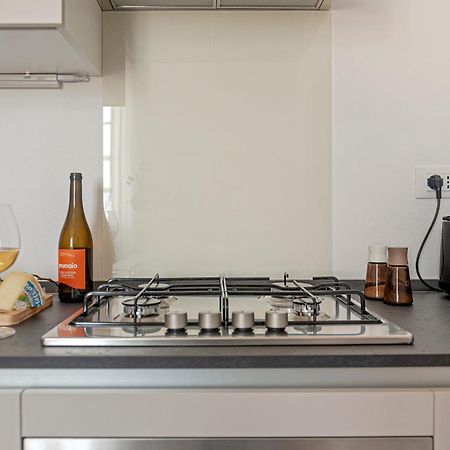 Waves Of Livorno New Modern Apartment Екстер'єр фото